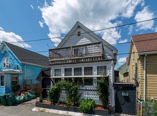 16 Light Street Ct, Lynn, MA 01905
