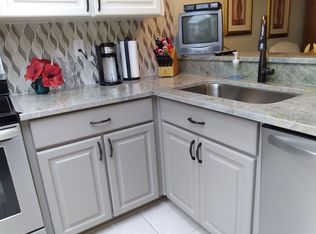 107 Martha Ln, Oldsmar, FL 34677