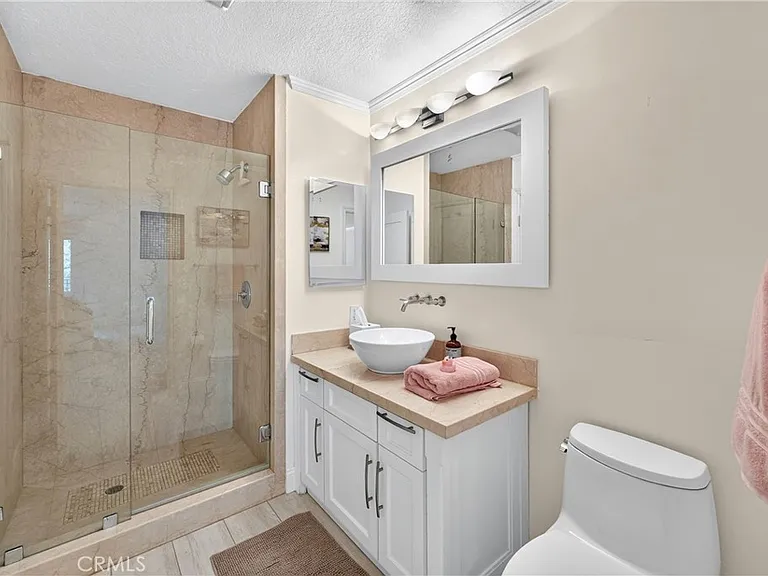 950 Cagney Ln #207 — Photo 22