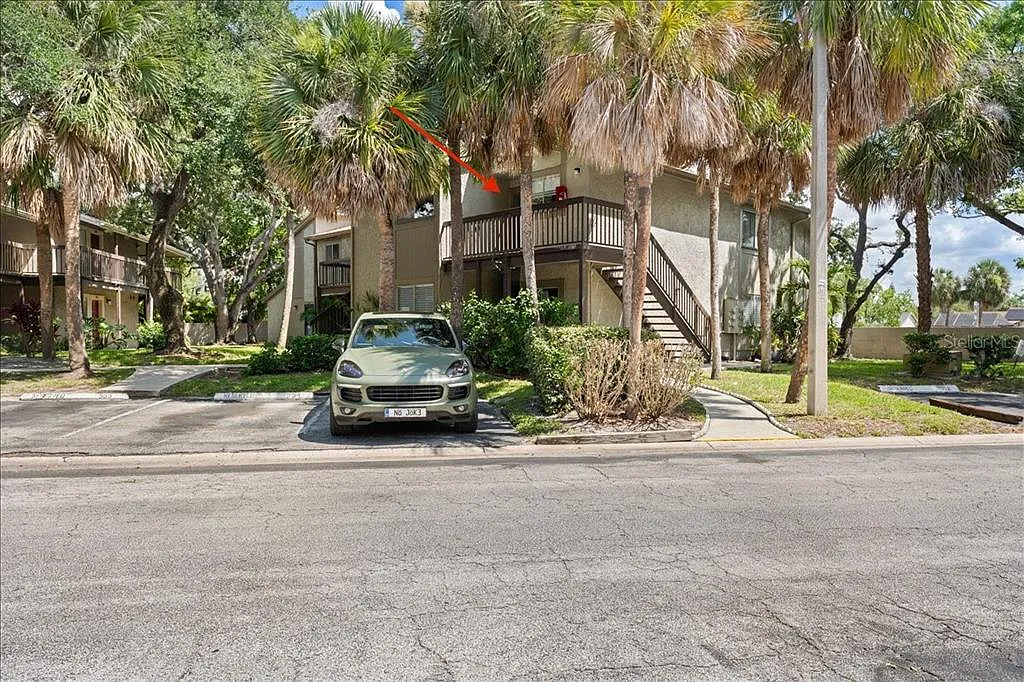 2 bed, 2.0 bath, 1068 sqft, $1,600 — Photo 3