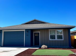 976 SE Maliah Ave, Madras, OR 97741