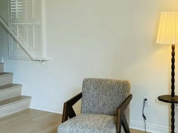 (undisclosed Address), Los Angeles, CA 90001