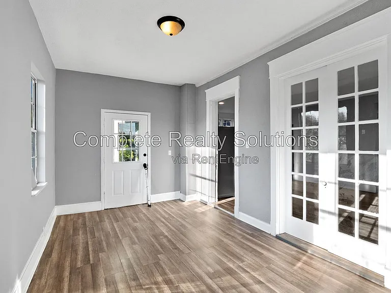 6254 Goener Ave — Photo 12