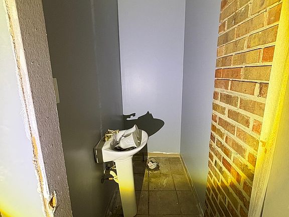 5th image of (Undisclosed Address)
