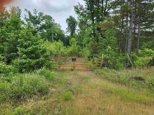 314 Arappaho Rd, Star City, AR 71667