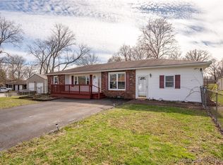 207 Prall Rd, Henryville, IN 47126