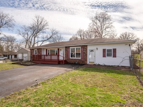 207 Prall Road, Henryville, IN 47126