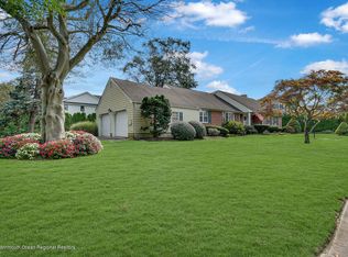 201 Saint Clair Ave, Spring Lake, NJ 07762