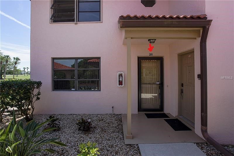 Main Entrance First Floor End Unit