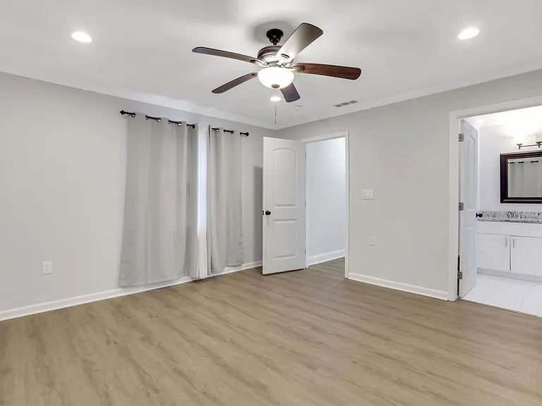 3436 Pinehill Dr — Photo 7