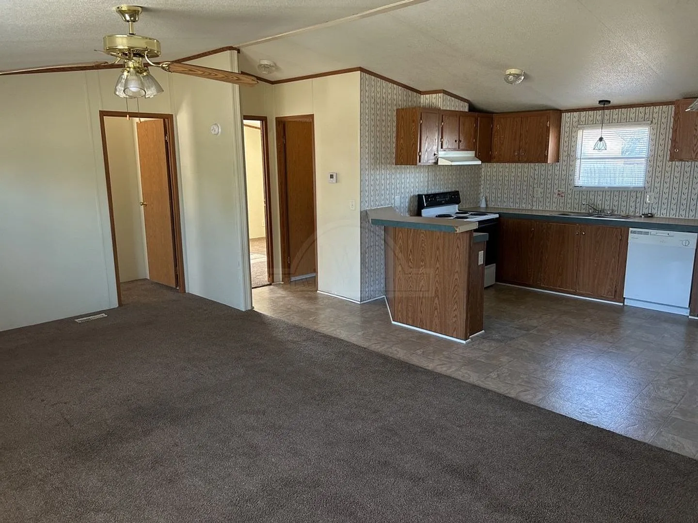 3303 Sevilla, Killeen — Photo 3