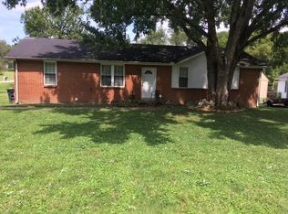 1500 Valley Ridge Dr E, Gallatin, TN 37066