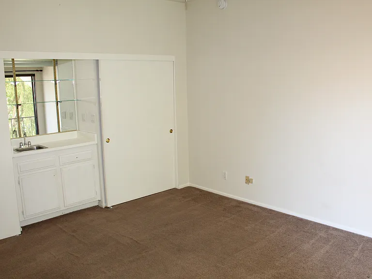 6254 Shoup Ave #1/2 — Photo 13
