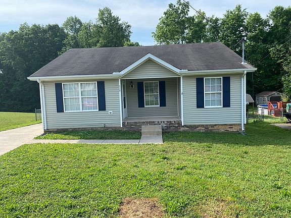 2nd image of 608 Woodhaven Dr