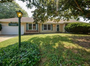 2840 S Catalina Cir, Springfield, MO 65804