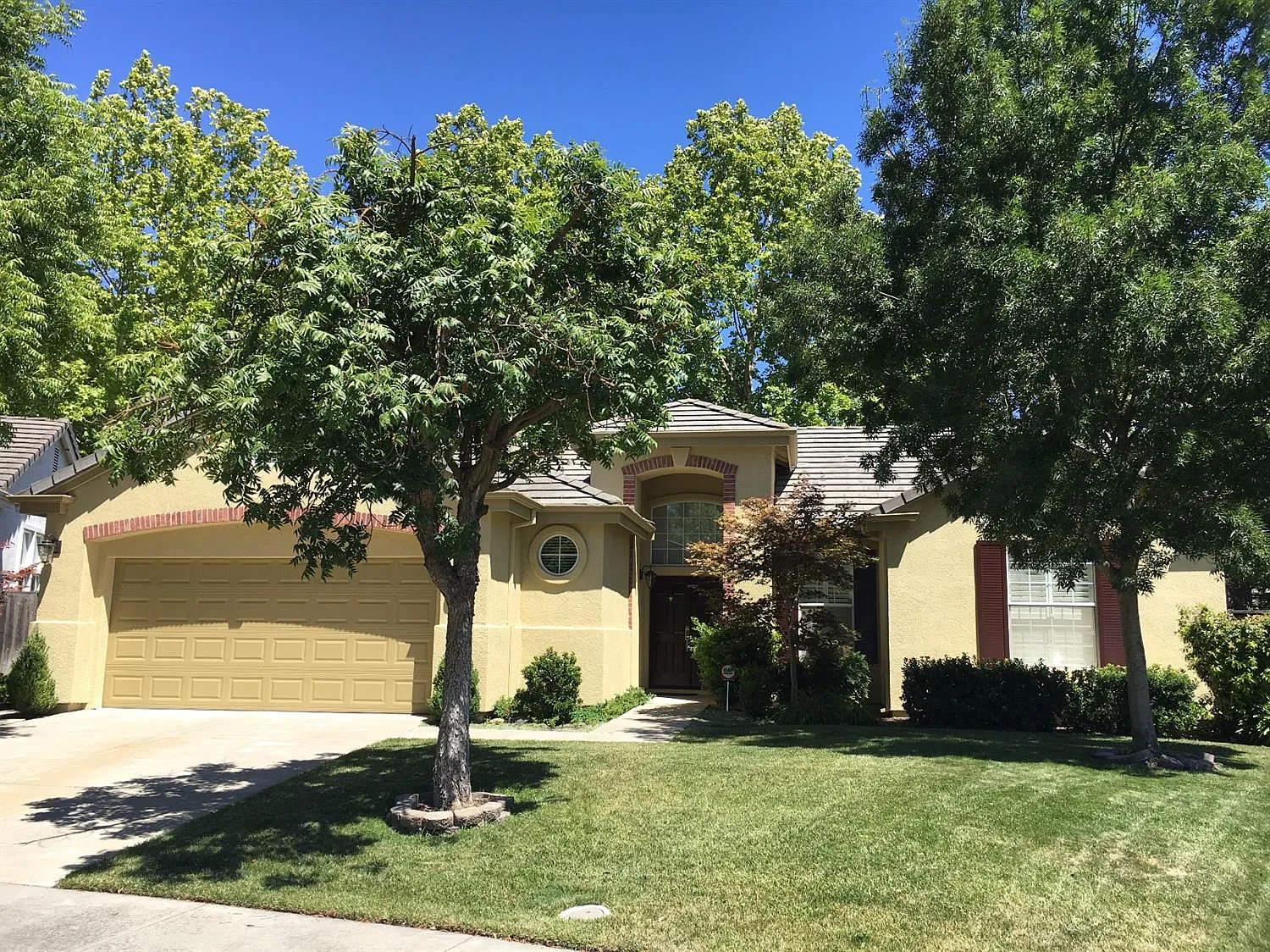3811 Brook Valley Cir photo 1