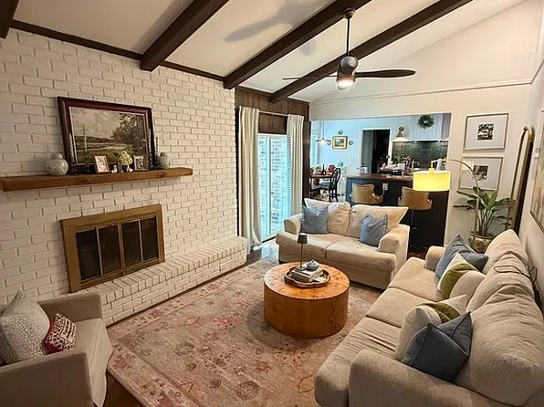 702 Birchwood Rd, Savannah, GA 31419