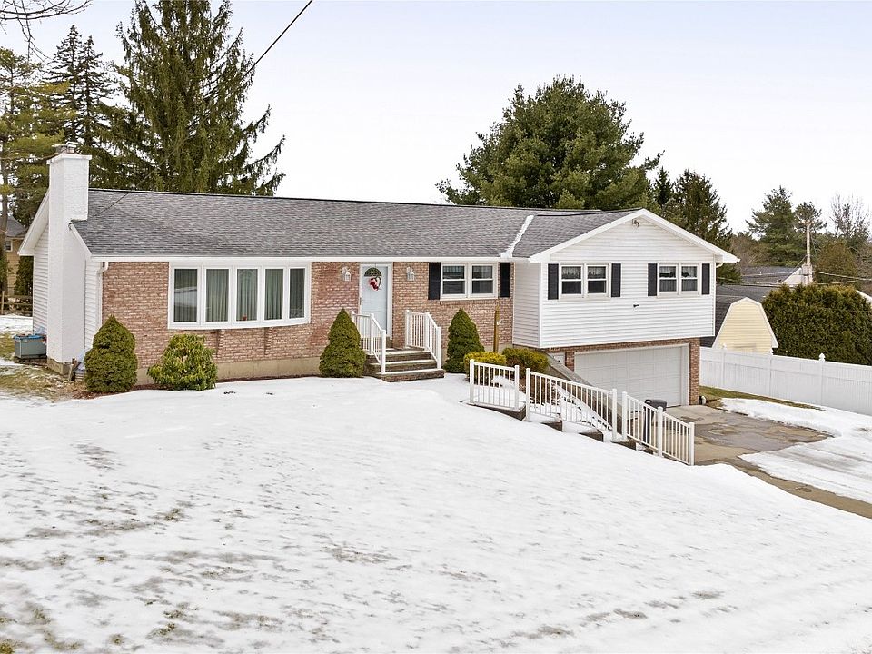 1st image of 3604 Wildwood Dr