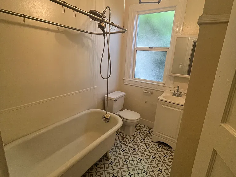 705 Winslow St #3 — Photo 12