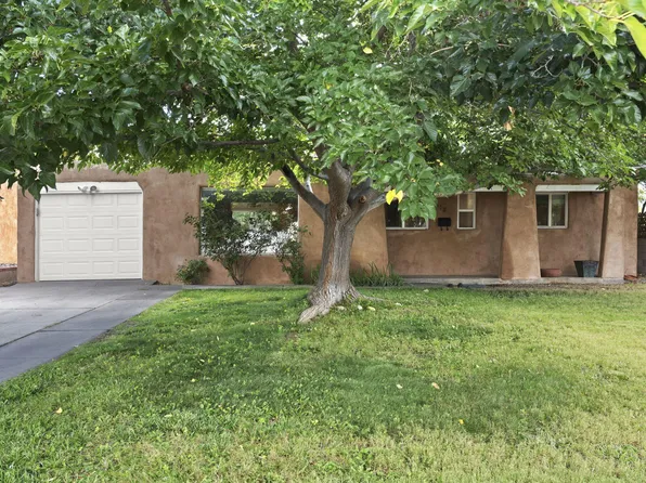 2612 Christine St NE, Albuquerque, NM 87112