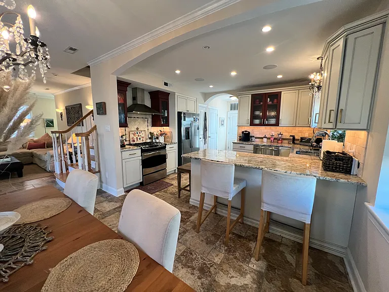 2 Circle Dr — Photo 5
