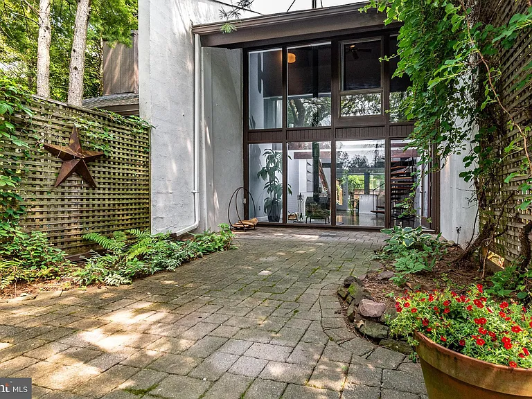 9 Arden Way — Photo 37