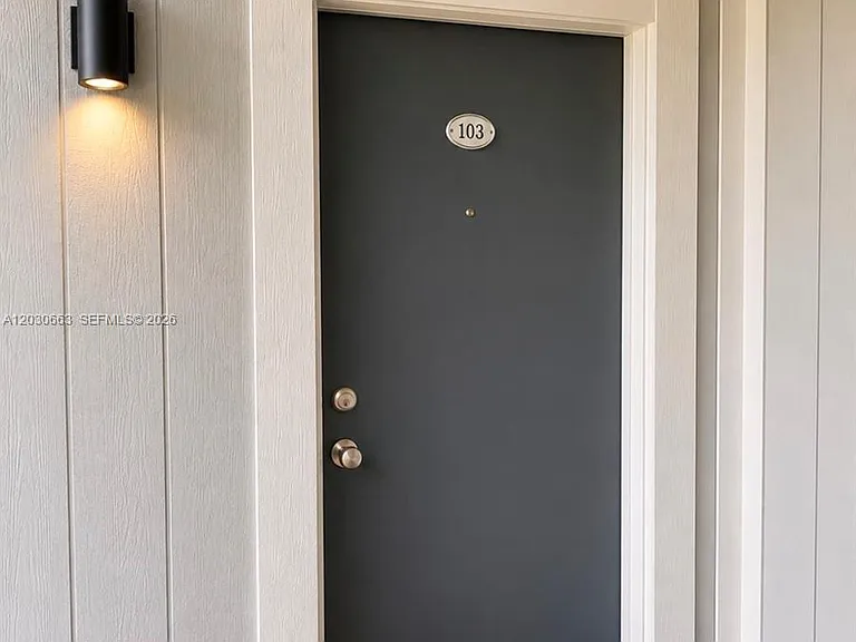 9707 Hammocks Blvd #103 — Photo 8