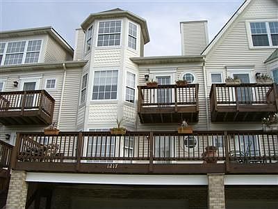 2nd image of 1217 W 69th St #8