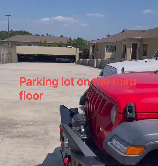 Free to parking at the parking building