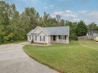 141 Camburn Ct, Winston Salem, NC 27127