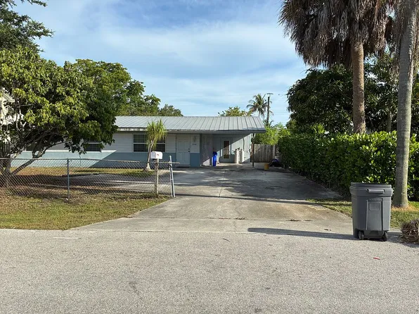 1032 29th Ave N, Naples, FL 34103