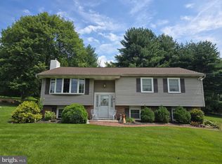 1450 Unionville Rd, Pottstown, PA 19465