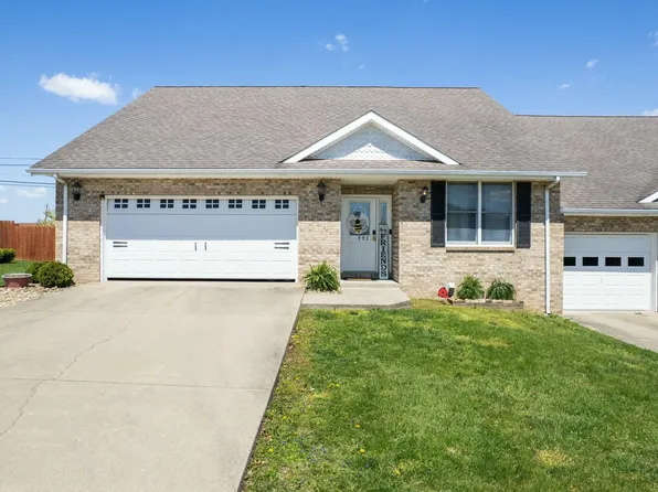 771 Oakpointe Dr, Maysville, KY 41056