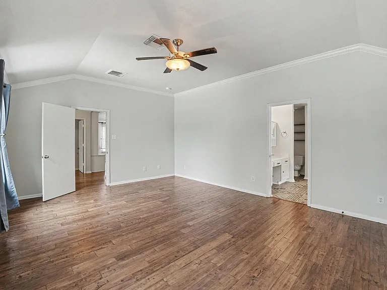 25338 Barmby Dr — Photo 17