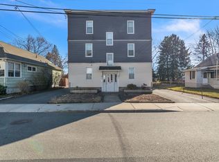91 Providence St, Chicopee, MA 01020