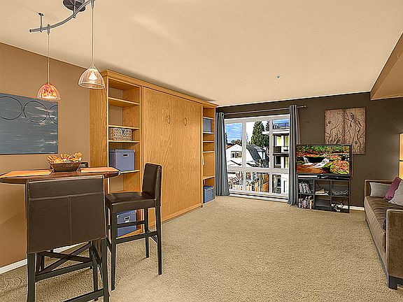 Dining-living space