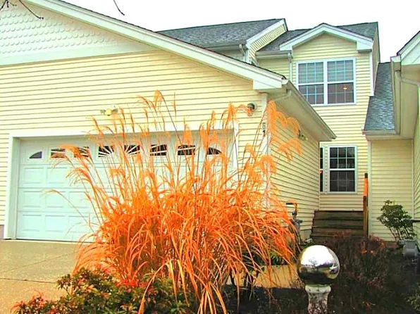 61 Alpine Way, Slatersville, RI 02876