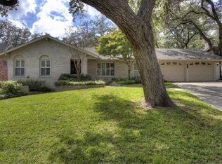 722 Serenade Dr, San Antonio, TX 78216