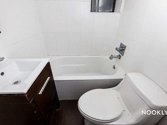 5th image of 154 Rogers Ave #4F