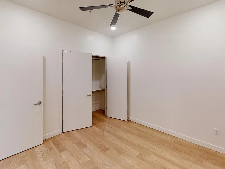 SevenO2 Main Apartments — Photo 111