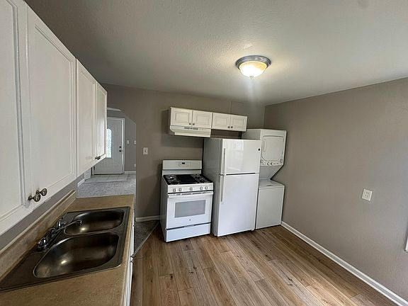 Kitchen Angle 1
