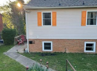 815 Ridge St, Charlottesville, VA 22902