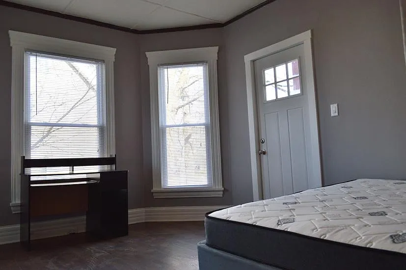 1 bed, $1,425 — Photo 4