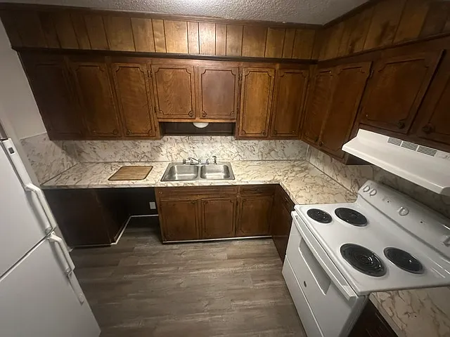 318 Seminole Trail - 1 — Photo 3