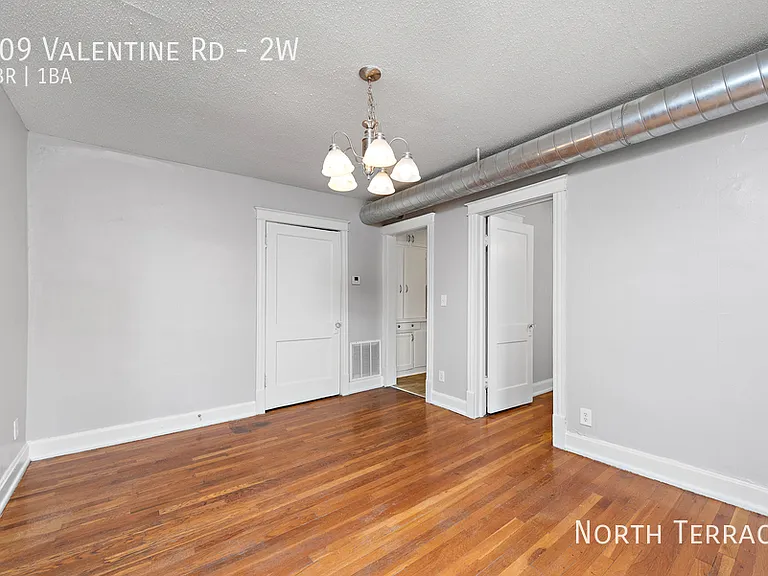 509 Valentine Rd #2W — Photo 4