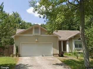 2017 Wedgewood Dr NE, Arab, AL 35016