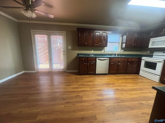 4th image of 2418 Harpeth Pl SW