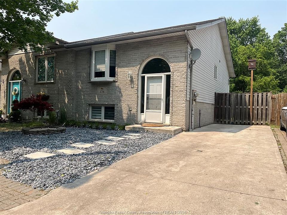 1st image of 176 Rivervilla Ct