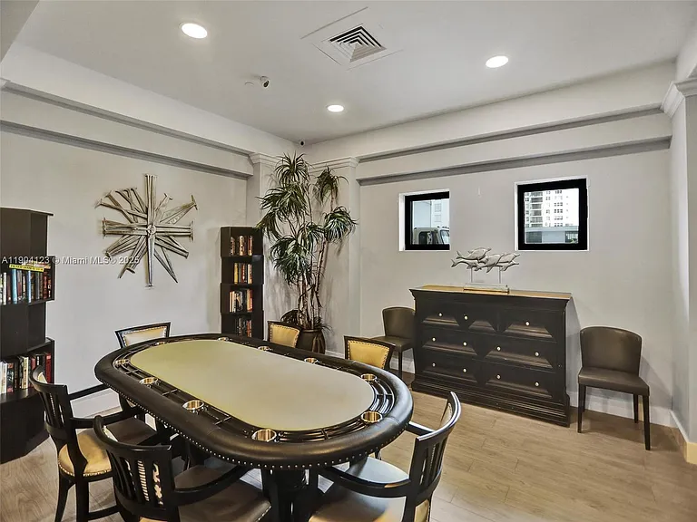 2501 S Ocean Dr #505 — Photo 23