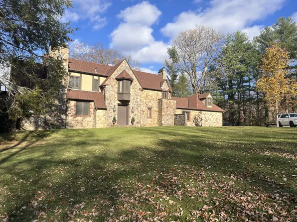 132 Kirby Smith Rd, Sewanee, TN 37375